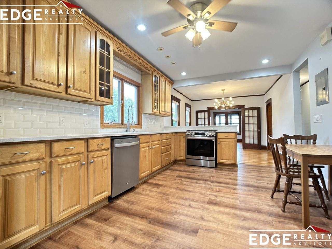 92 Litchfield St - Photo 2 of 14