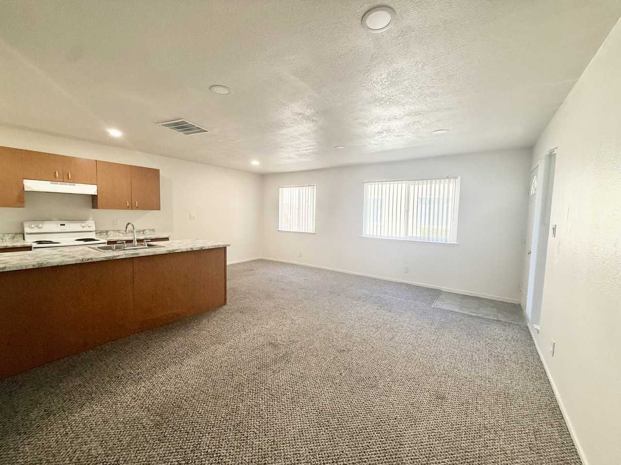 2205 Palisade Ave #3 - Photo 3 of 16