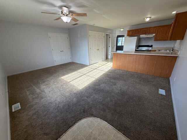 125 S Main St #125 - Photo 2 of 10