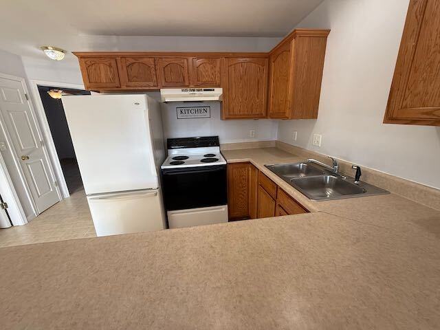 125 S Main St #125 - Photo 3 of 10