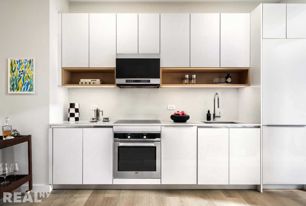 Water St #1623 - Photo 2 of 11