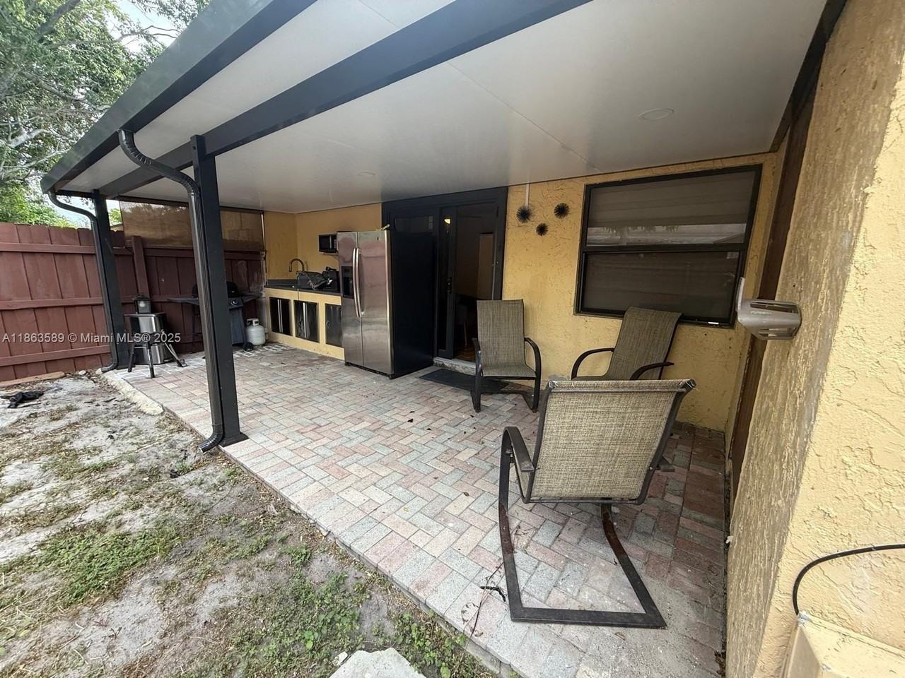 4403 Nw 4th Ave #4403 - Photo 6 of 18