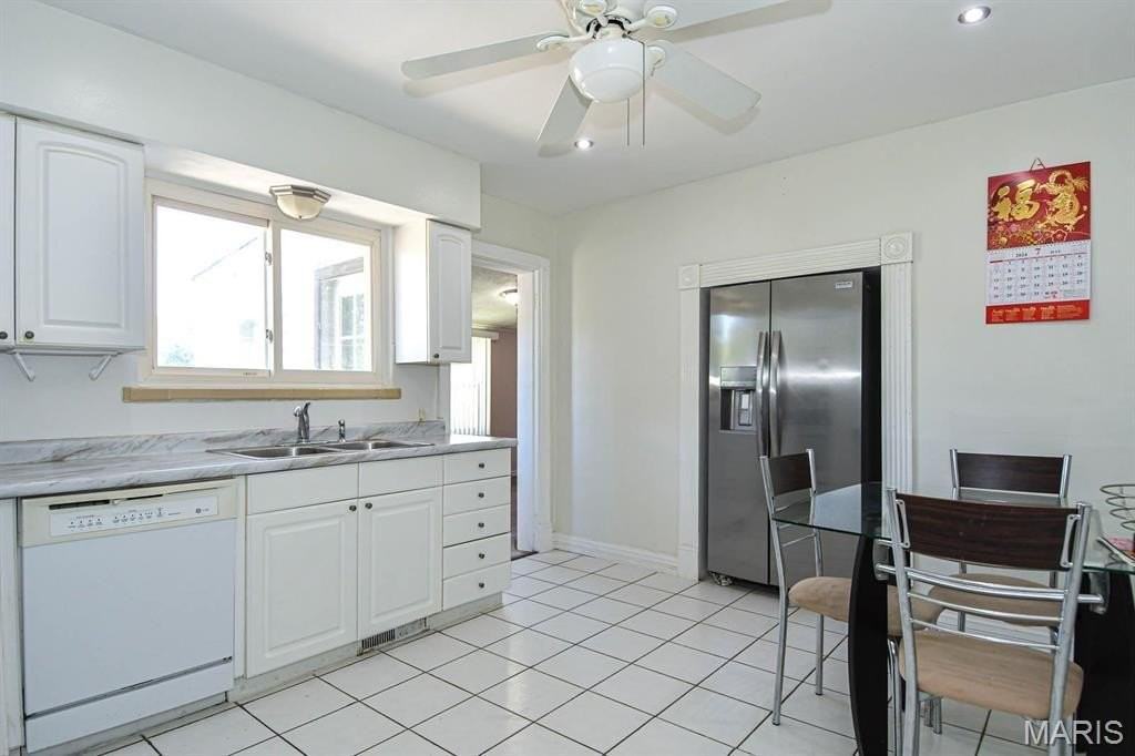 9310 Radio Drive - Photo 5 of 27