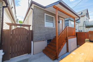 318 Beach 88th St ## 320 - Photo 1 of 1