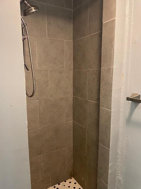 J at Falls Church - Photo 7 of 8