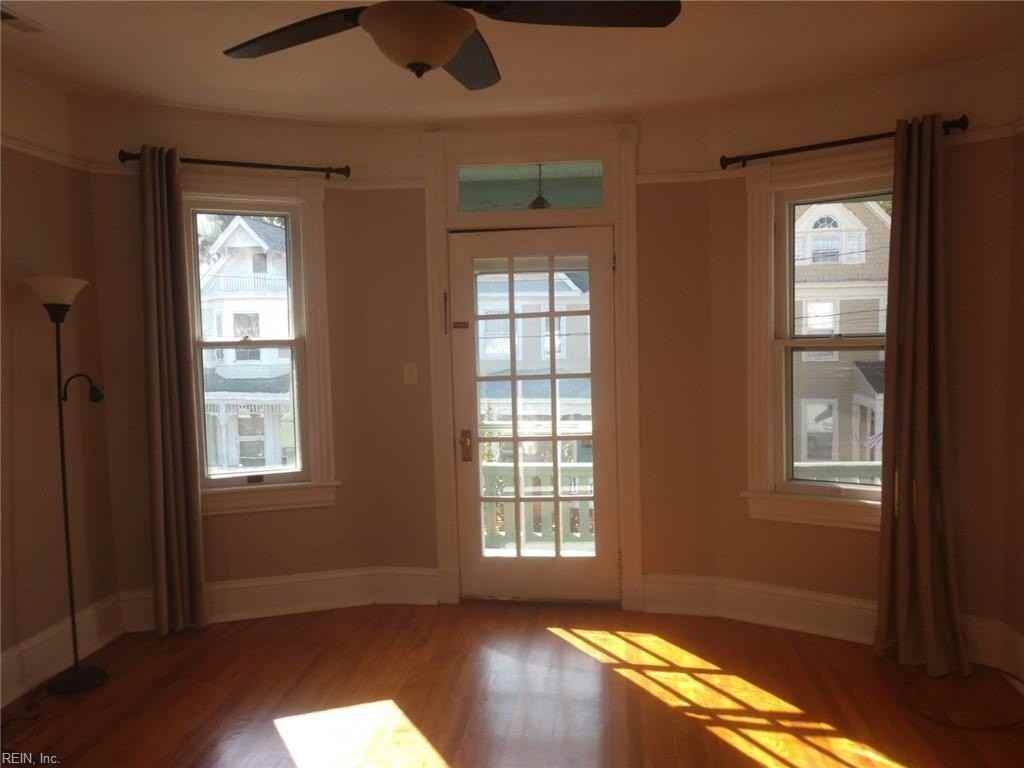 437 Dinwiddie Street Street #B - Photo 4 of 12