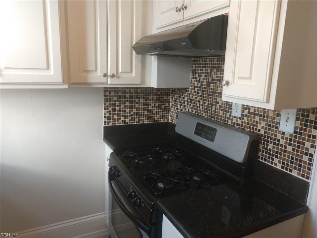 437 Dinwiddie Street Street #B - Photo 6 of 12