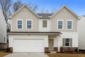 featured image of 445 Knightsbridge Ln