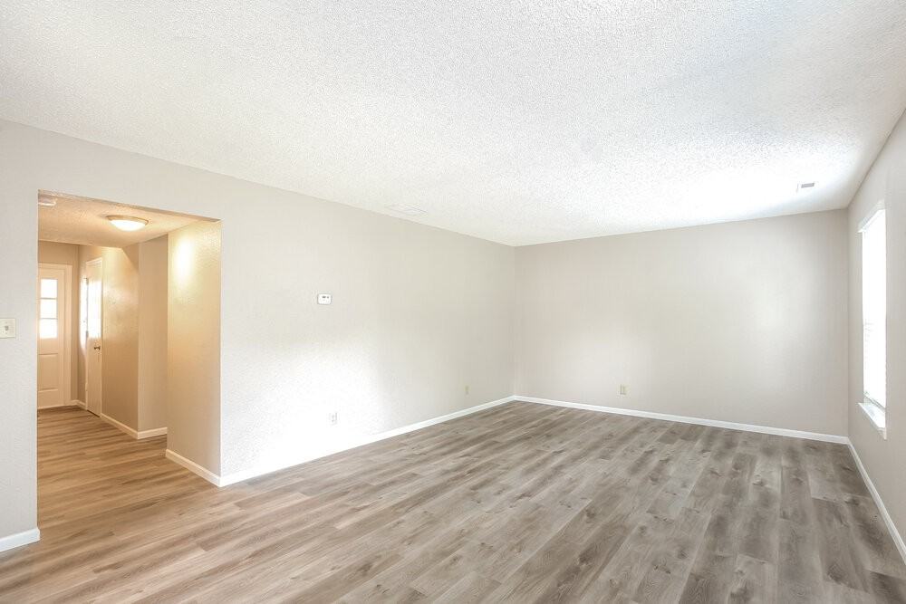 1417 Green Spring Way - Photo 6 of 17