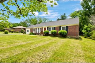 2211 June Dr - Photo 1 of 1