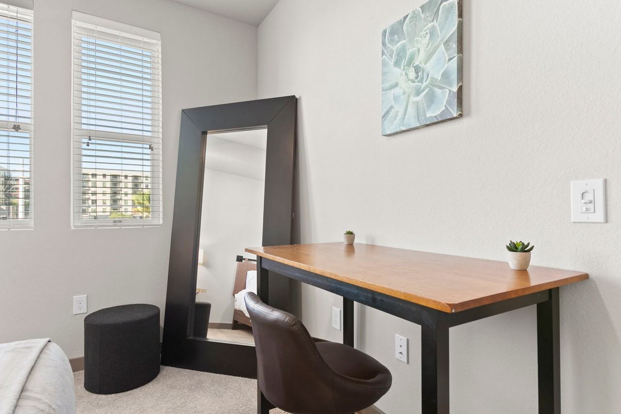 400 North 2nd Avenue #1014570P - Photo 7 of 38