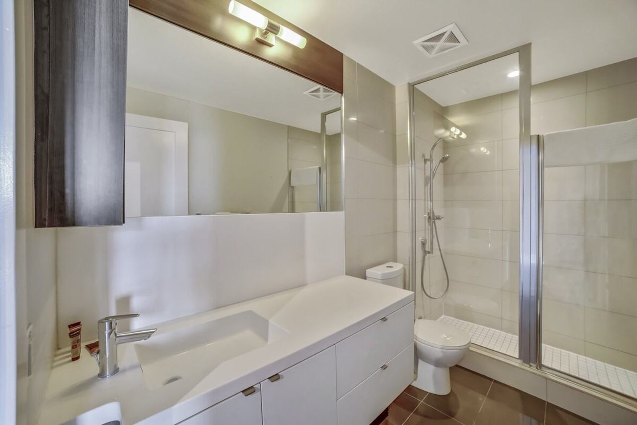 299 Front Street West - Photo 6 of 58