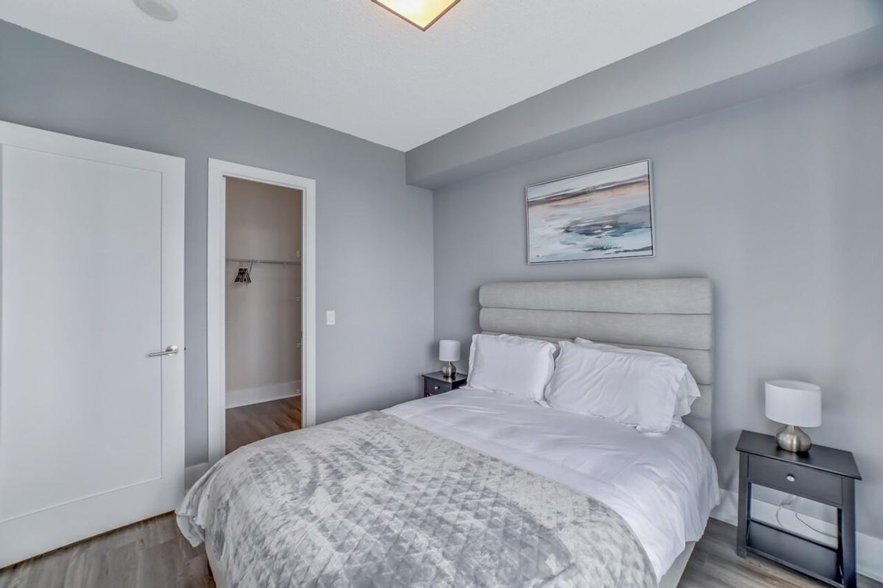 299 Front Street West - Photo 7 of 58