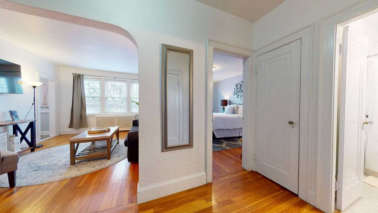 90 Kilsyth Rd #1238048P - Photo 5 of 14