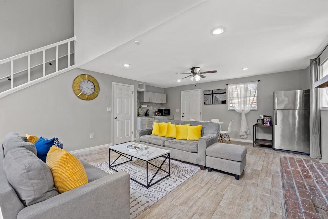 4314 E Henry Ave #1244350P - Photo 4 of 12