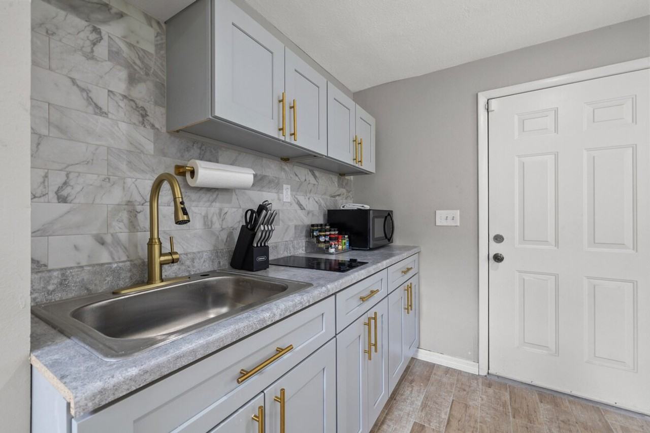 4314 E Henry Ave #1244350P - Photo 6 of 12