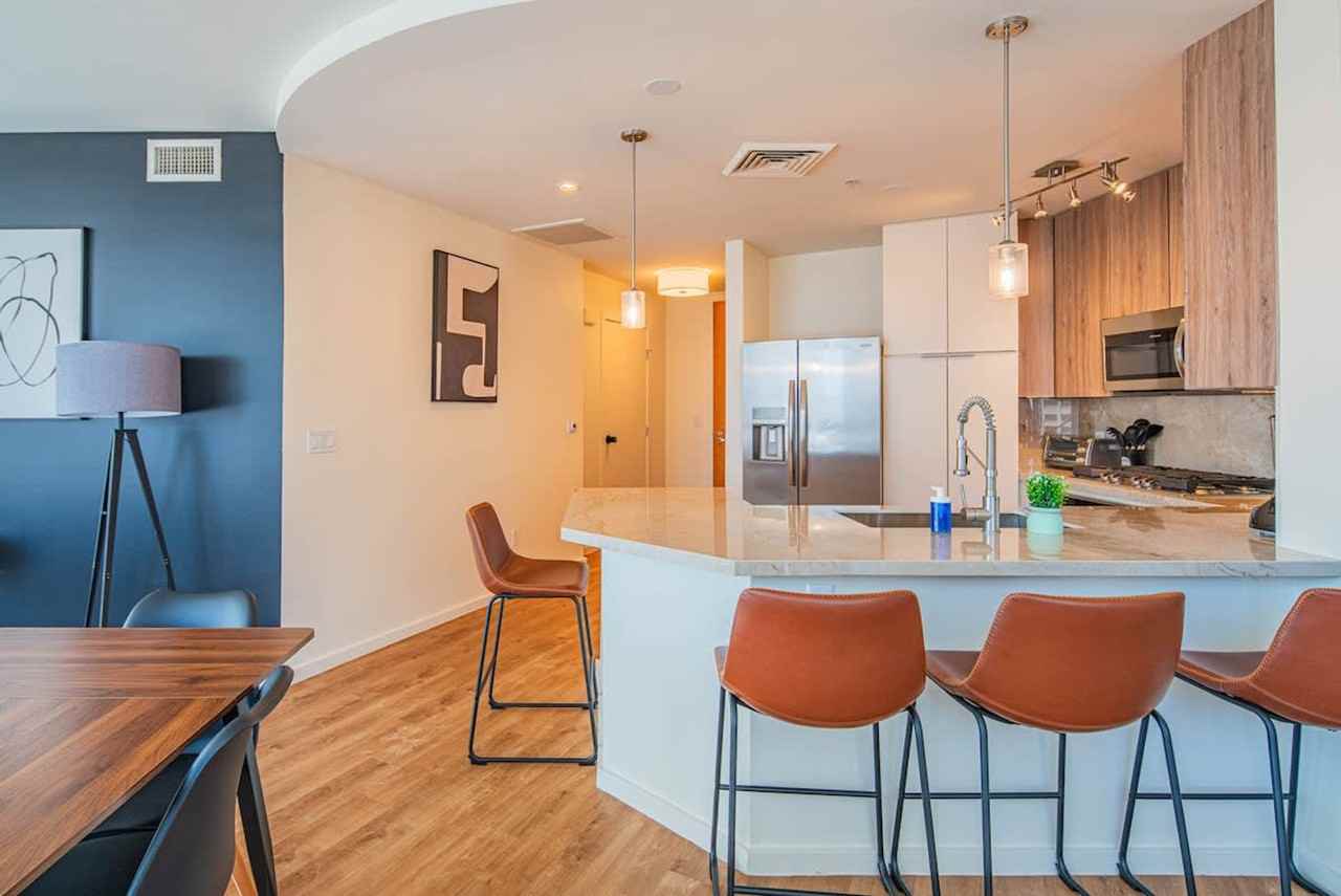 17 West Monroe Street - Photo 3 of 40