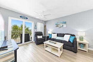 405 Plantation Road - Photo 1 of 1