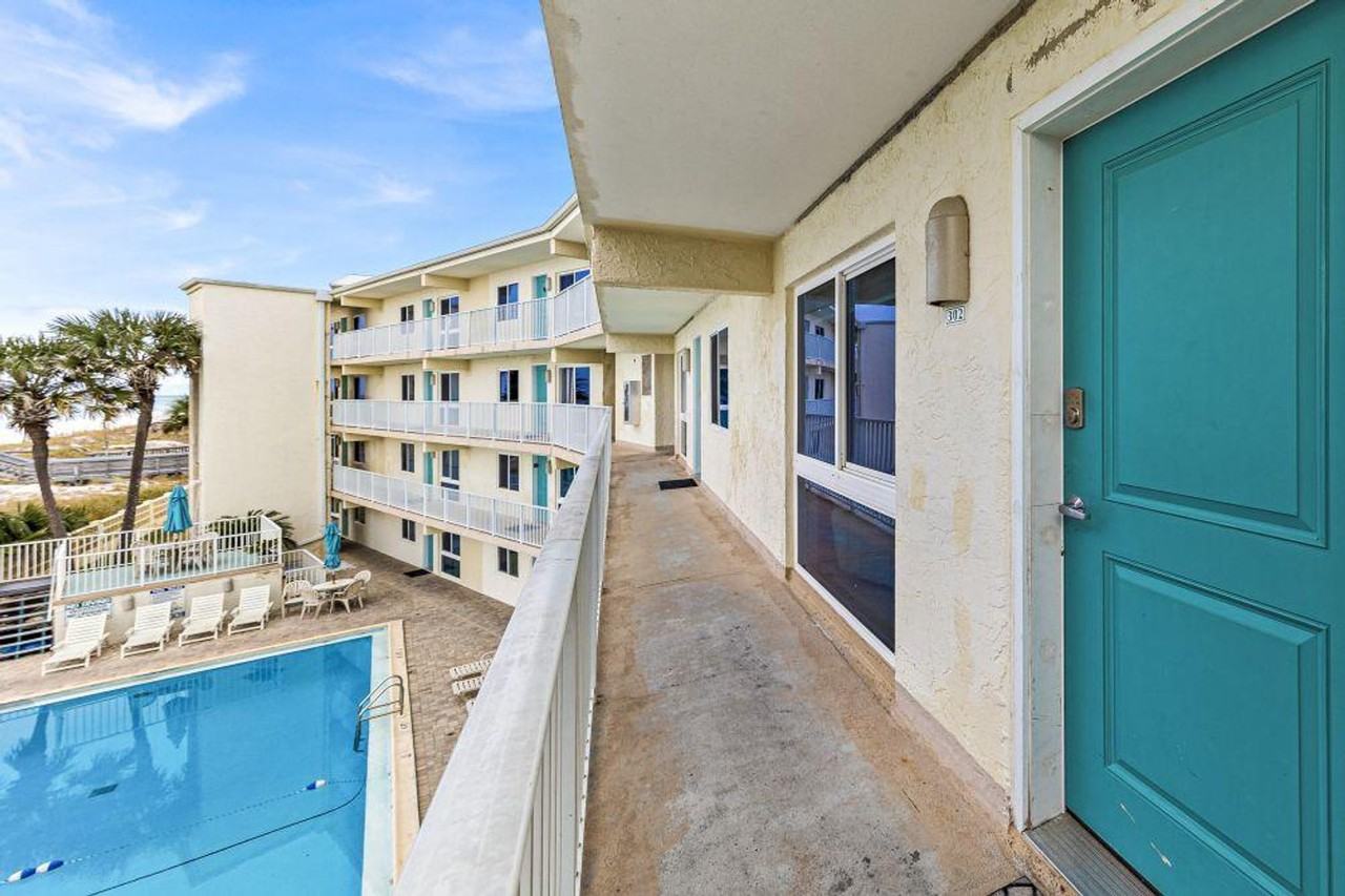 667 Nautilus Ct #1268115P - Photo 6 of 28