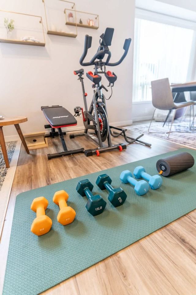 5177 Northeast 14th Place - Photo 6 of 84