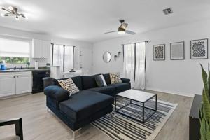 featured image of 2401 Gordon St