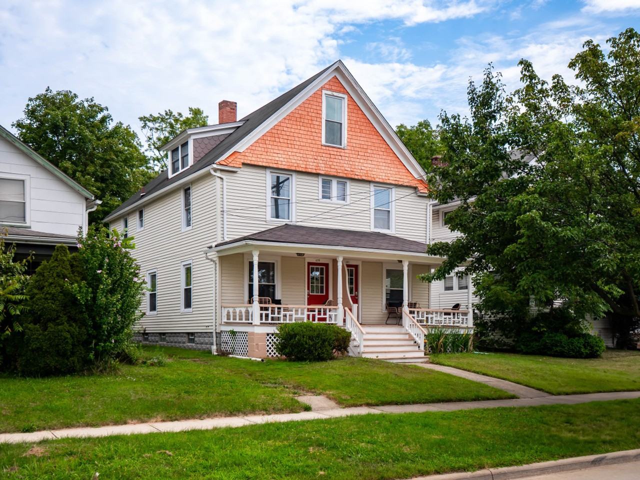 681 Washington St #1272058P - Photo 6 of 30