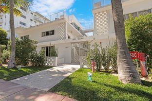 250 Collins Ave - Photo 1 of 1