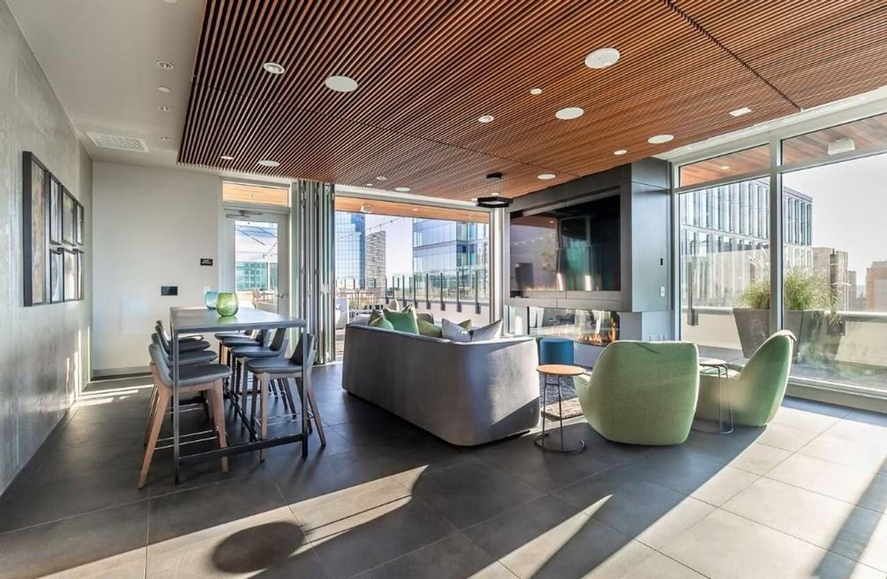 929 109th Ave Ne #1280675P - Photo 7 of 8