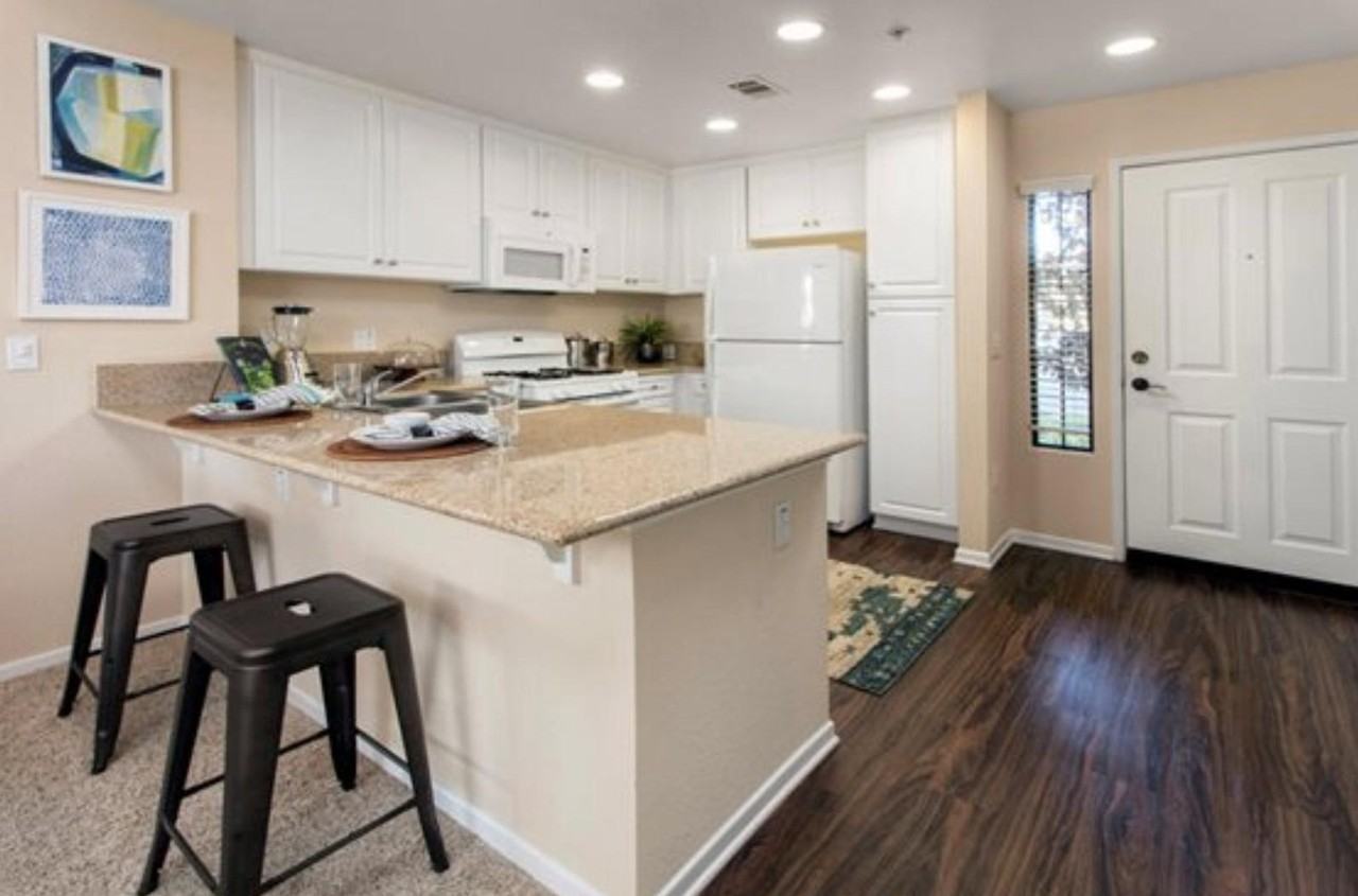 10411 Reserve Drive - Photo 6 of 10