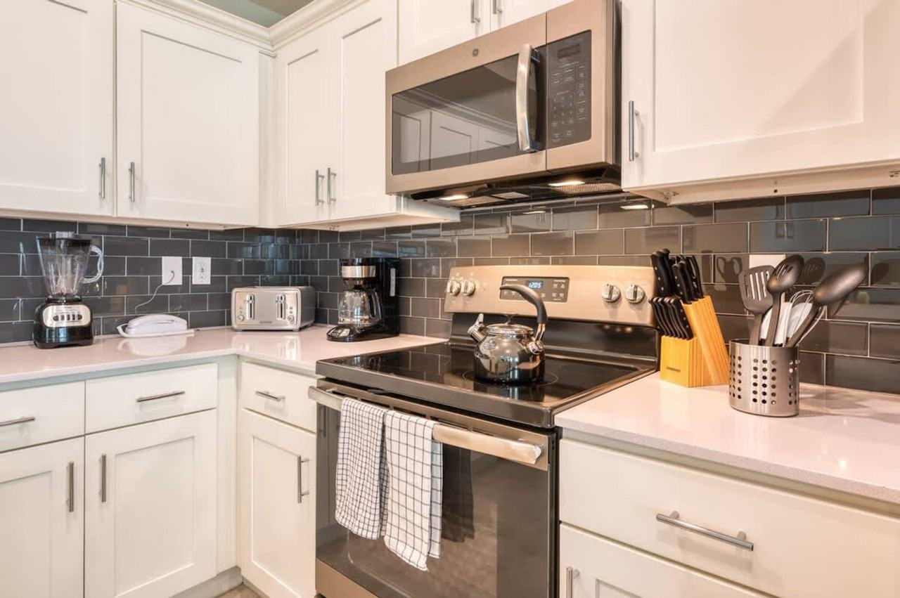 3180 Paradox Cir #1280764P - Photo 7 of 36