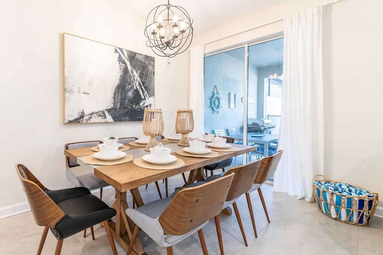 4827 Dedication St #1280766P - Photo 3 of 36