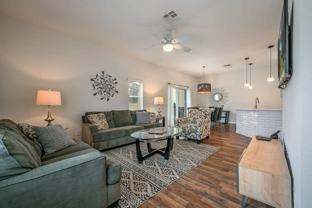 1000 Las Fuentes Dr - Photo 1 of 1