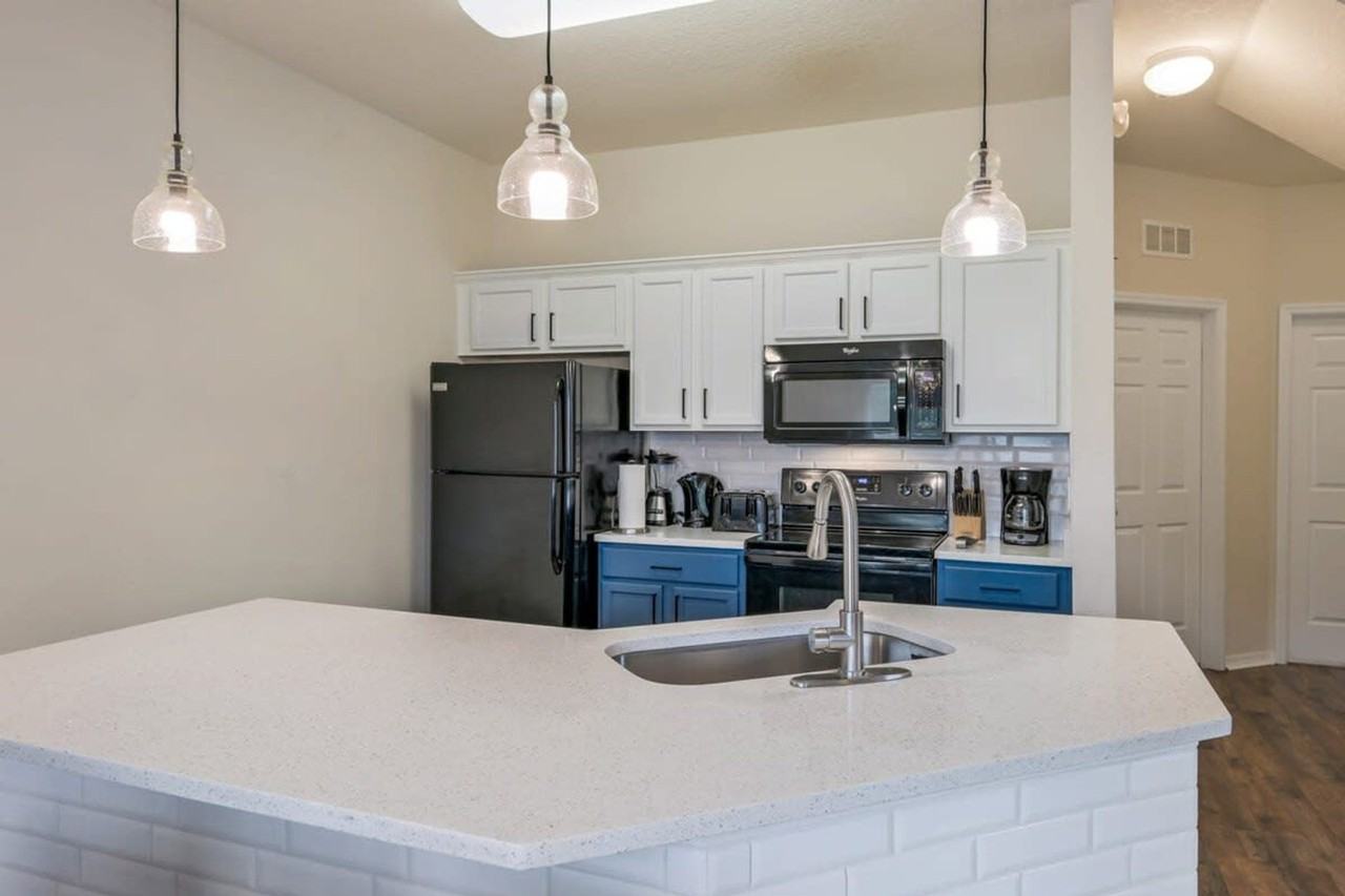 1000 Las Fuentes Dr #1280822P - Photo 3 of 34