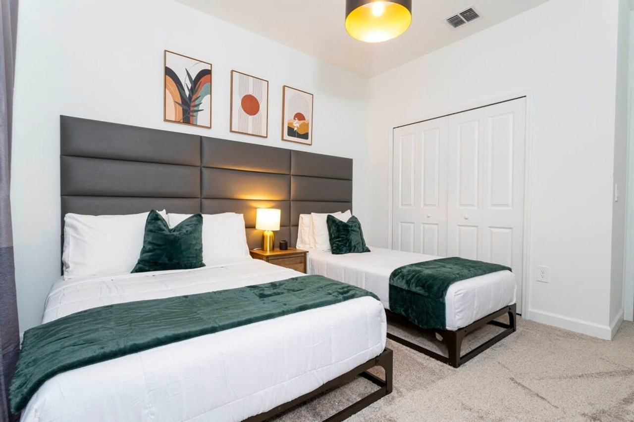 4350 Rhyme St #1280854P - Photo 5 of 50