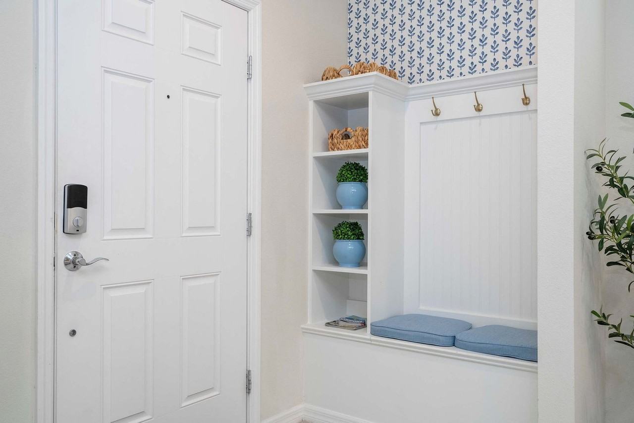 3332 Lilac Way #1280874P - Photo 5 of 50