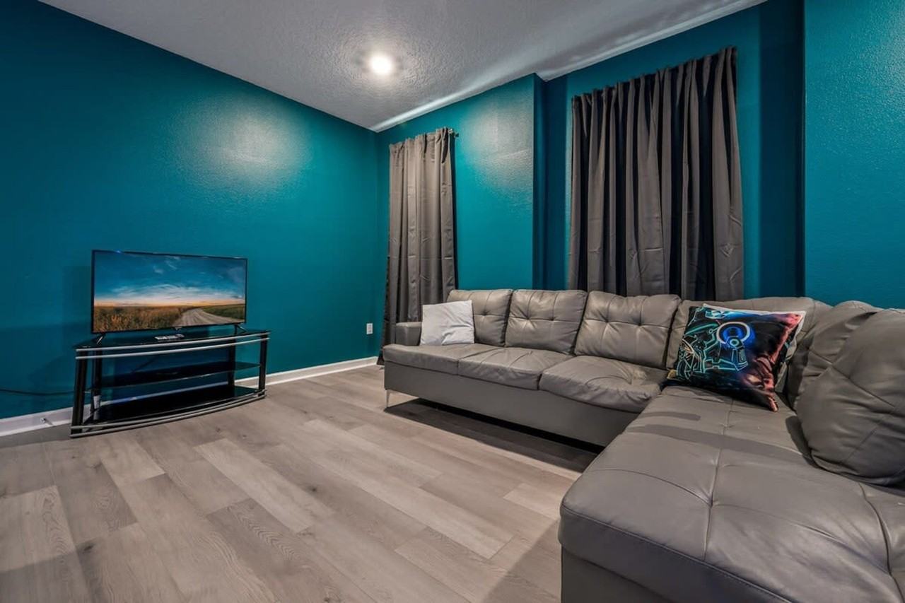 4532 Target Blvd #1280911P - Photo 2 of 50