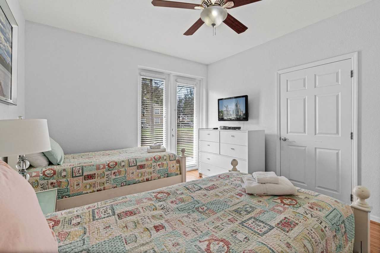 8013 Cool Breeze Dr #1280913P - Photo 7 of 35