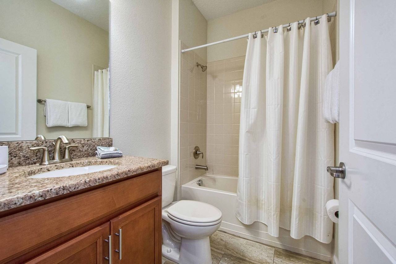 4728 Sleepy Hollow Dr #1280923P - Photo 6 of 50