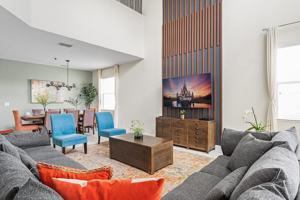 featured image of 4702 Sleepy Hollow Dr