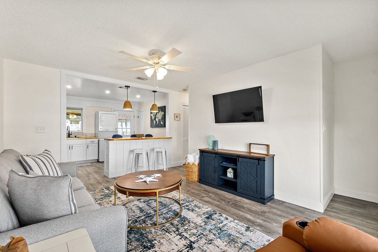 103 A St #1281920P - Photo 4 of 27