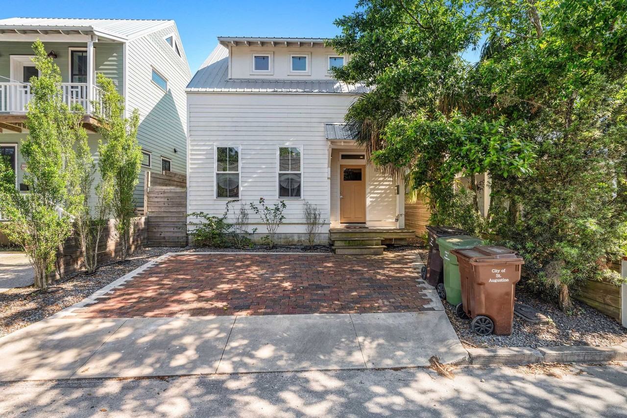 123 Moore St #1281961P - Photo 5 of 26