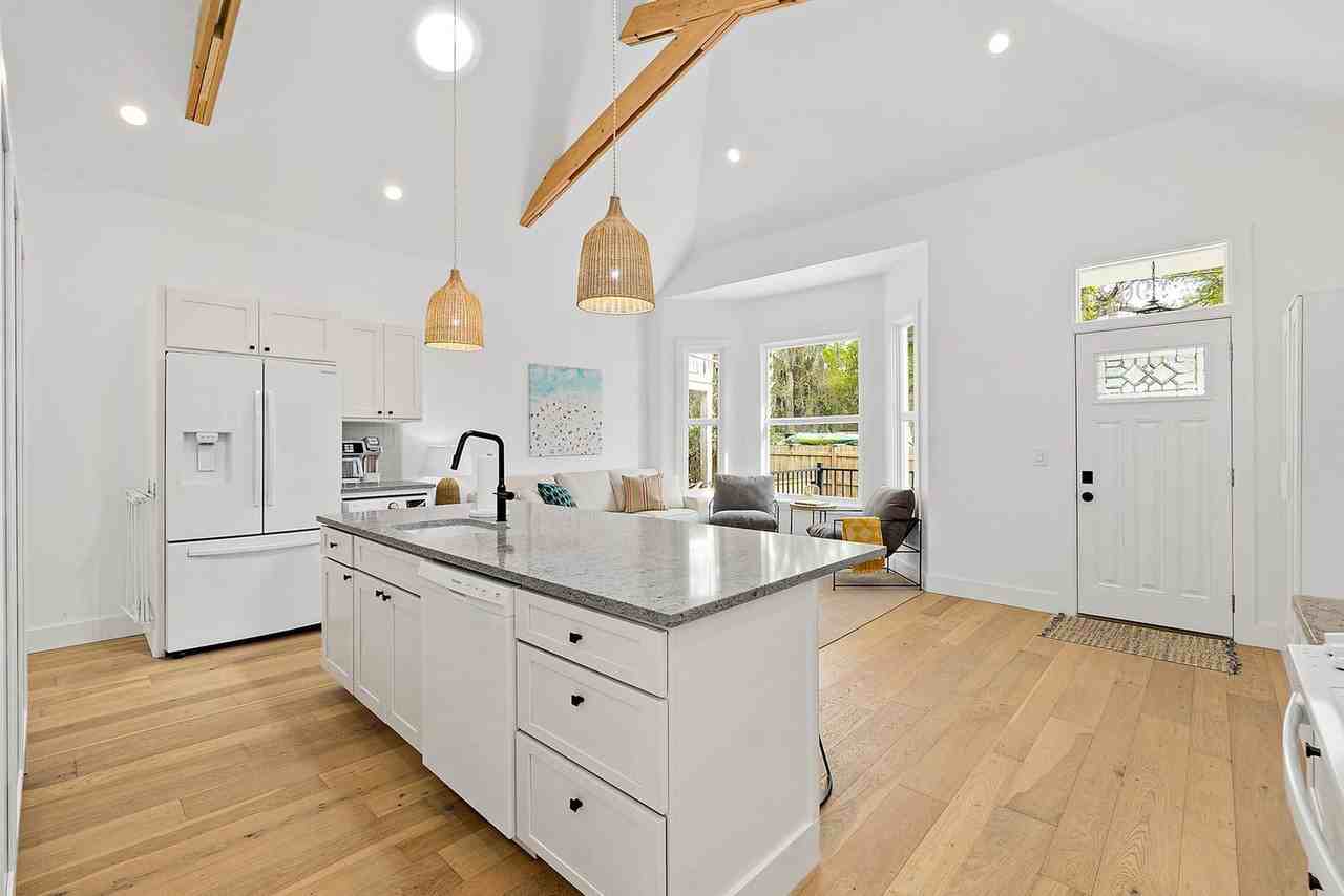 90 De Haven St #1281966P - Photo 7 of 25