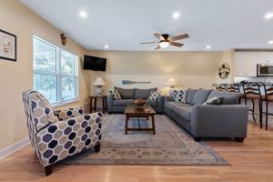 featured image of 123 Ferdinand Ave