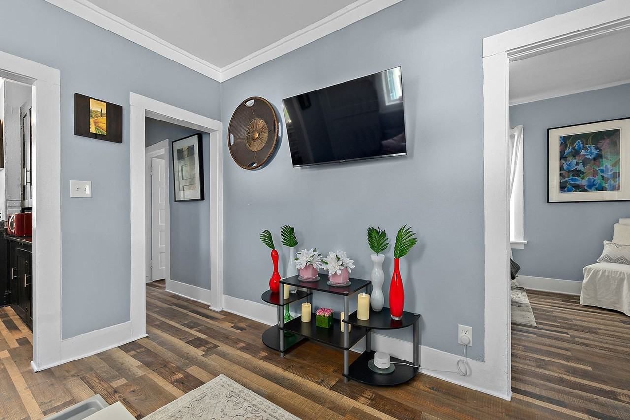 6 Rohde Avenue - Photo 3 of 61