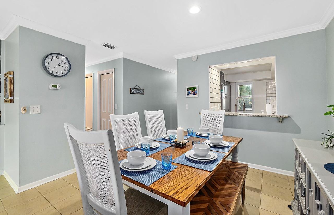 11 Oceanside Dr #1281984P - Photo 5 of 48