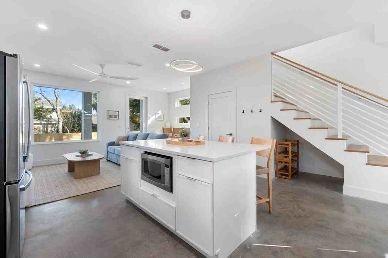 2 Sanchez Cv #1281986P - Photo 2 of 39