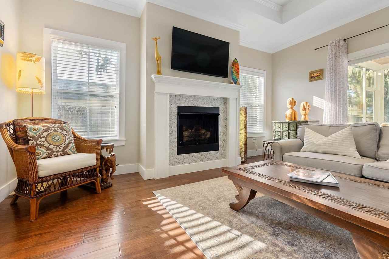 22 Fullerwood Dr #1281988P - Photo 6 of 45