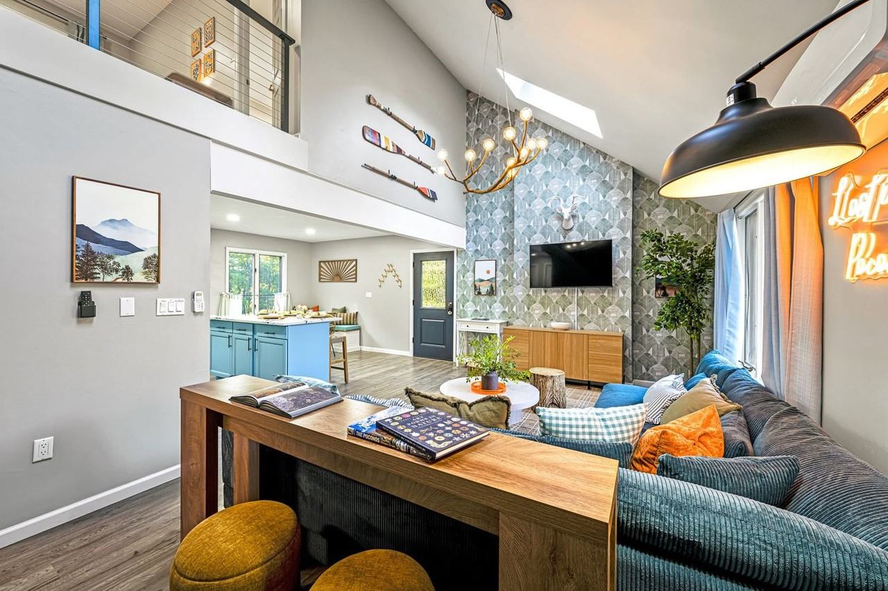 789 Clearview Dr #1282848P - Photo 2 of 50