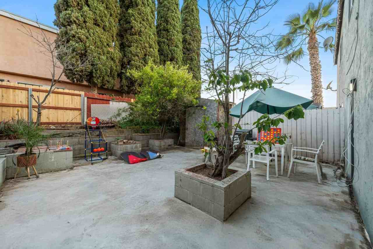 2304 East 14th Street #1283136P - Photo 7 of 34