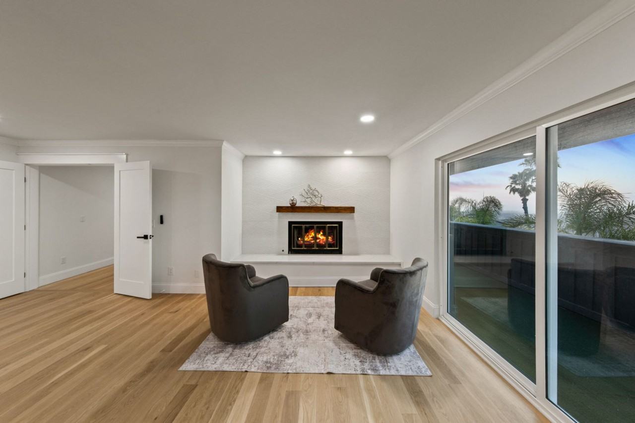 4367 Summit Dr #1283912P - Photo 4 of 50